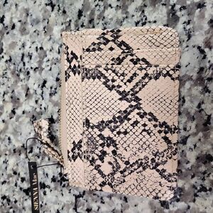 Faux snakeskin skinny wallet‎
